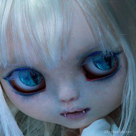 №17 customFOX